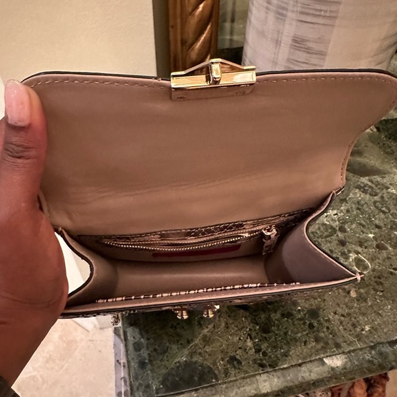 Valentino Garavani Glam Lock python crossbody bag - Picture 6 of 6